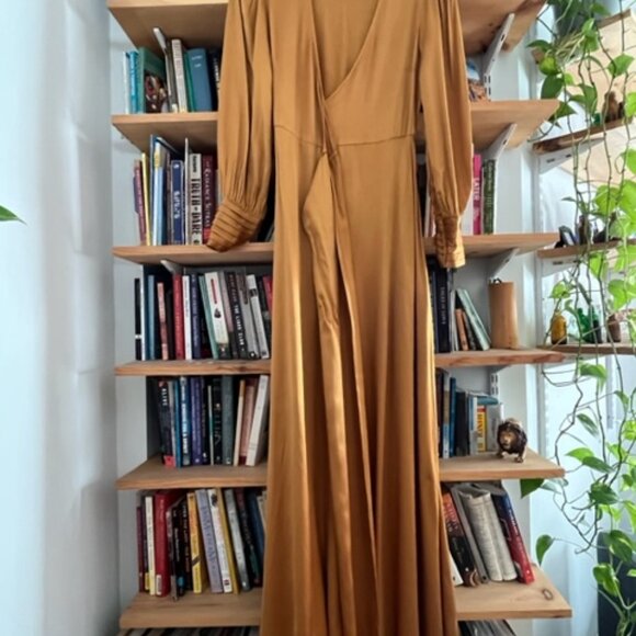 Revolve x House of Harlow - worn once! - Picture 3 of 7